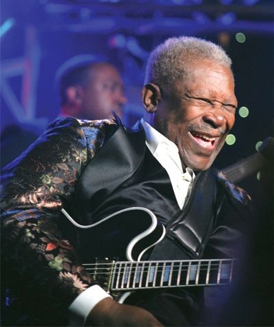 Nestárnoucí B.B. King oslaví 86 let světovým turné, do Čech zavítá v červenci